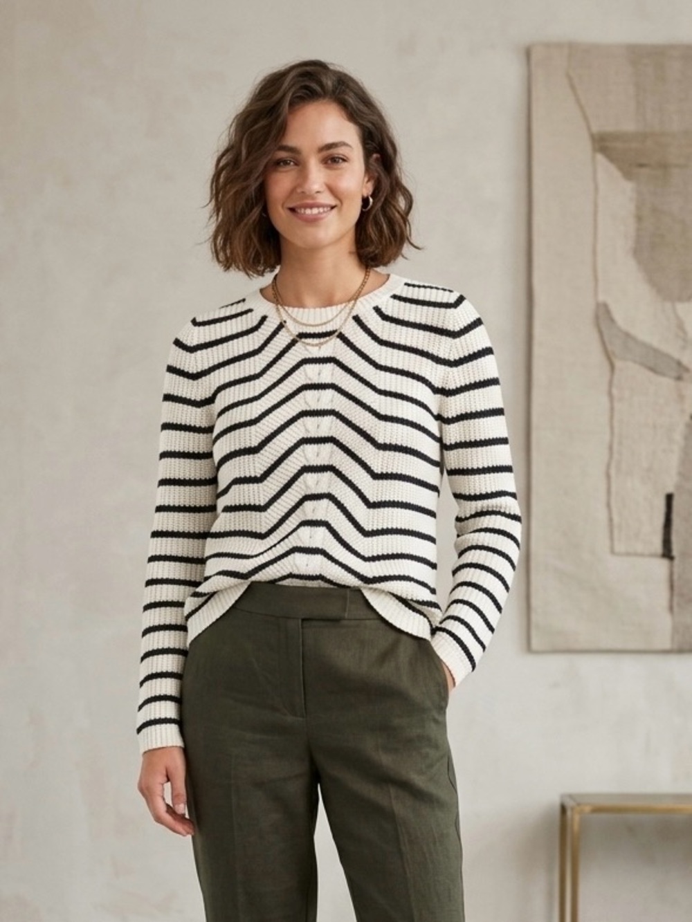 Liz Claiborne White and Black Casual Sleek Chunky Workwear Striped Knit Sweater